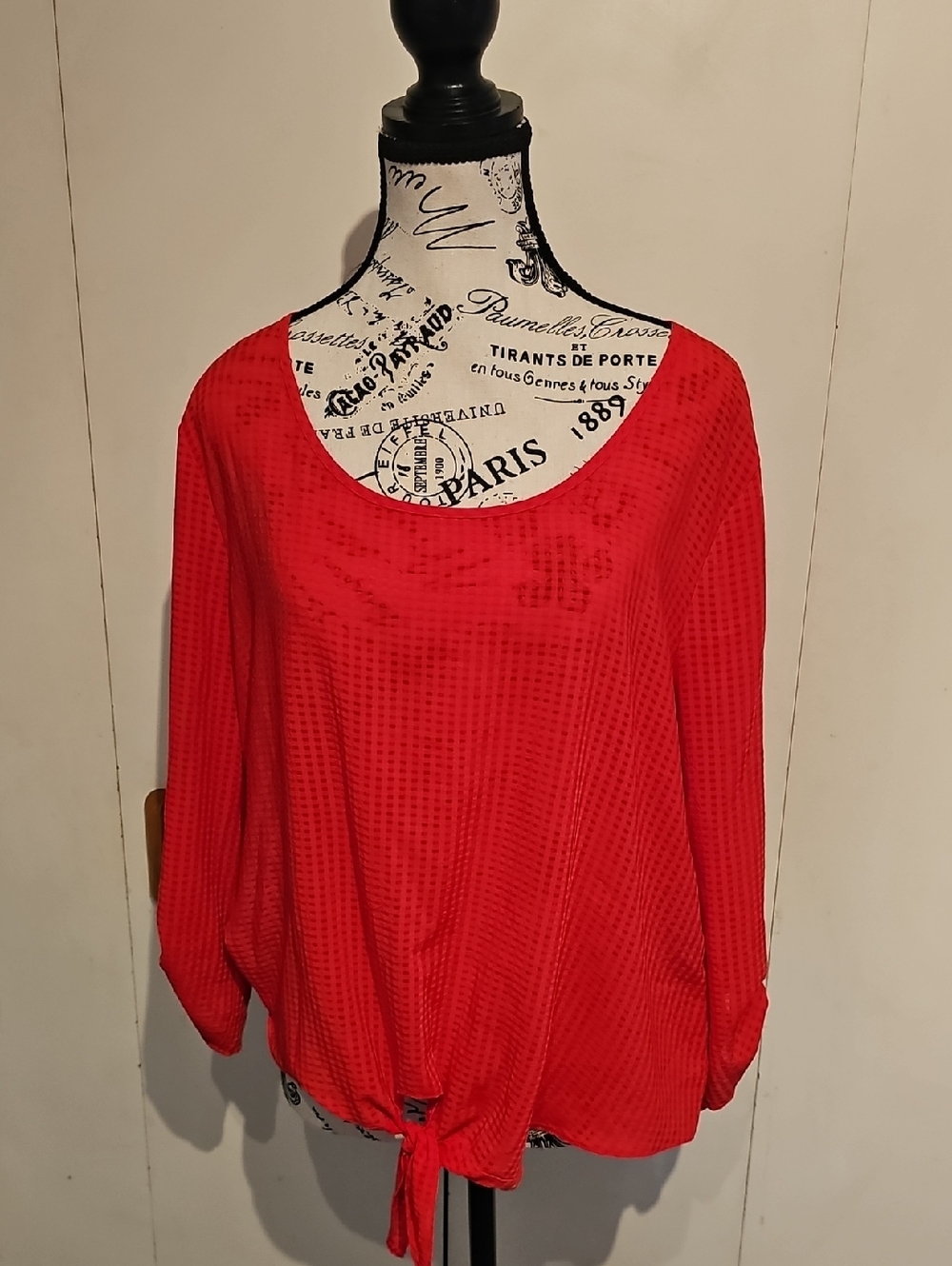 Suzy Shier Red Scoop Neck Tie-Hem Blouse